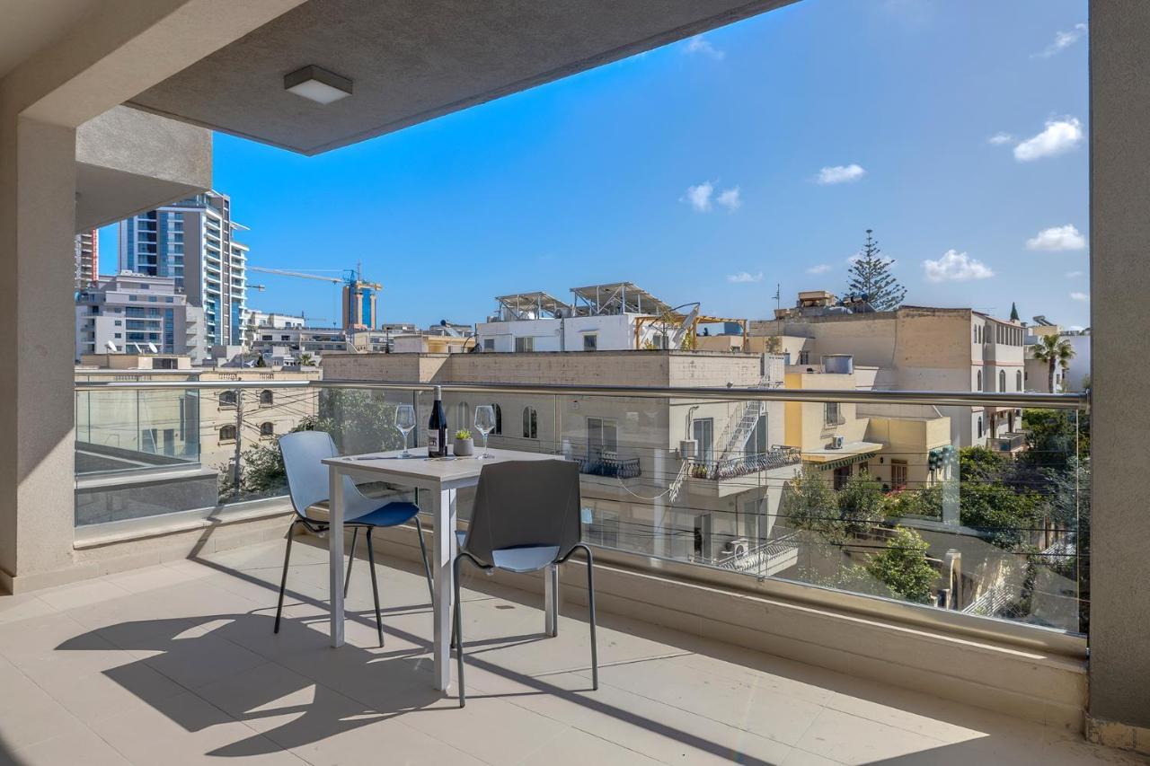 Modern 1Br Apartment In Central St Julian'S Сент Джулианс Экстерьер фото
